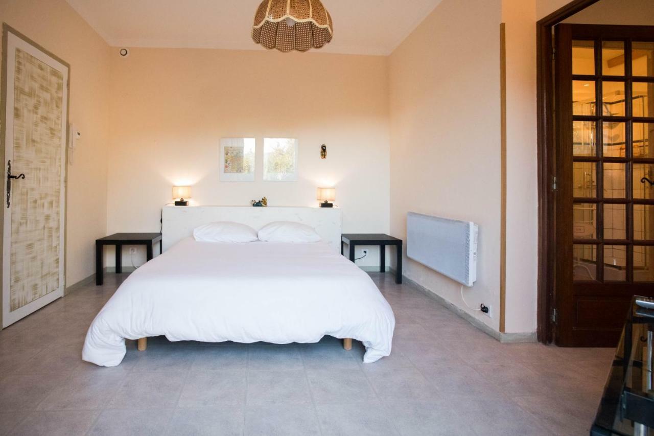 B&B Chez Max Figanieres Экстерьер фото